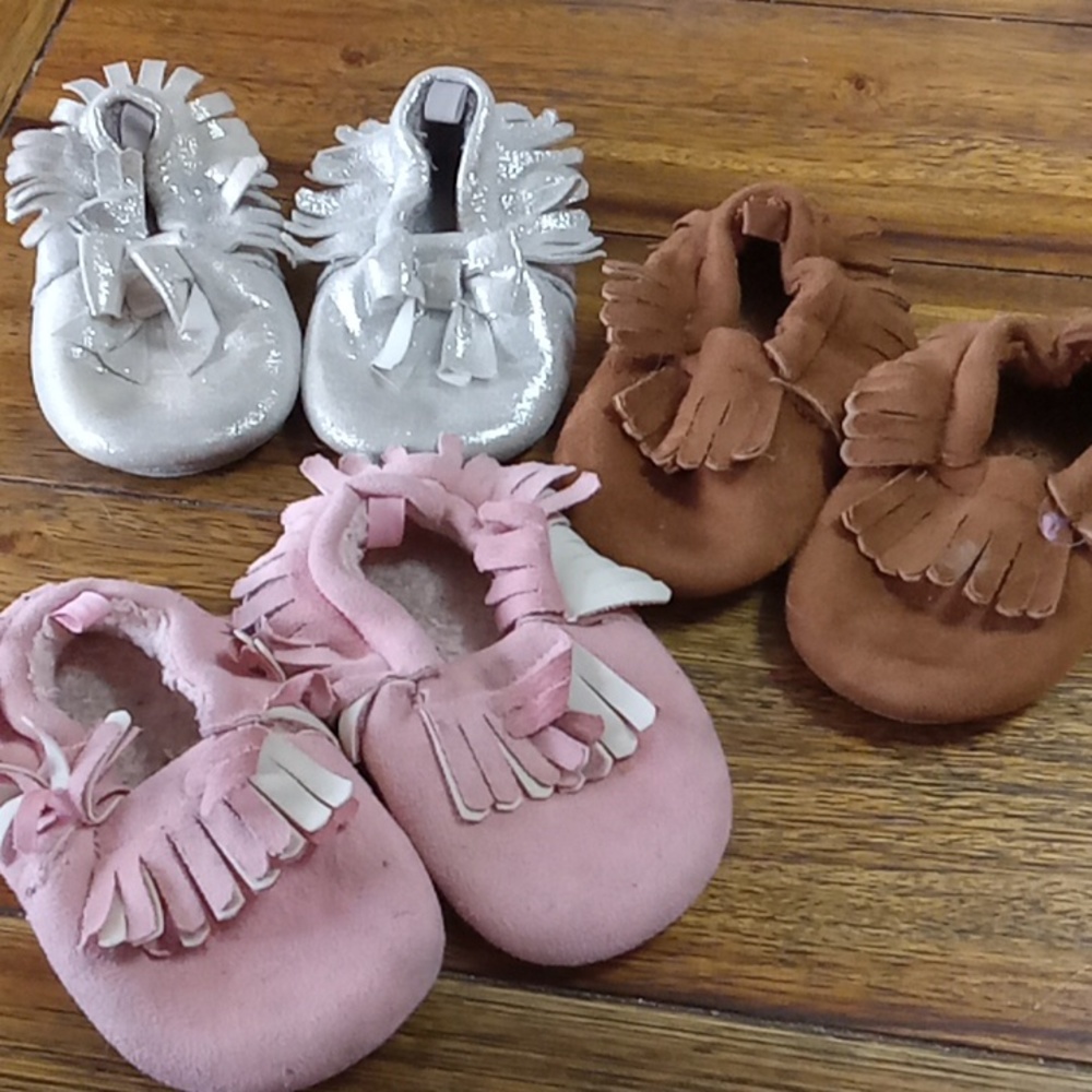 Bundle toddler moccasins